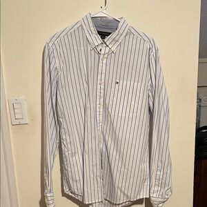 Tommy Hilfiger Men's White and Blue Striped Shirt